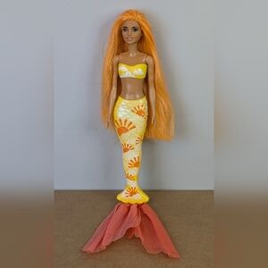 Barbie | 2021 Colour Reveal Barbie Mermaid, Yellow & Orange